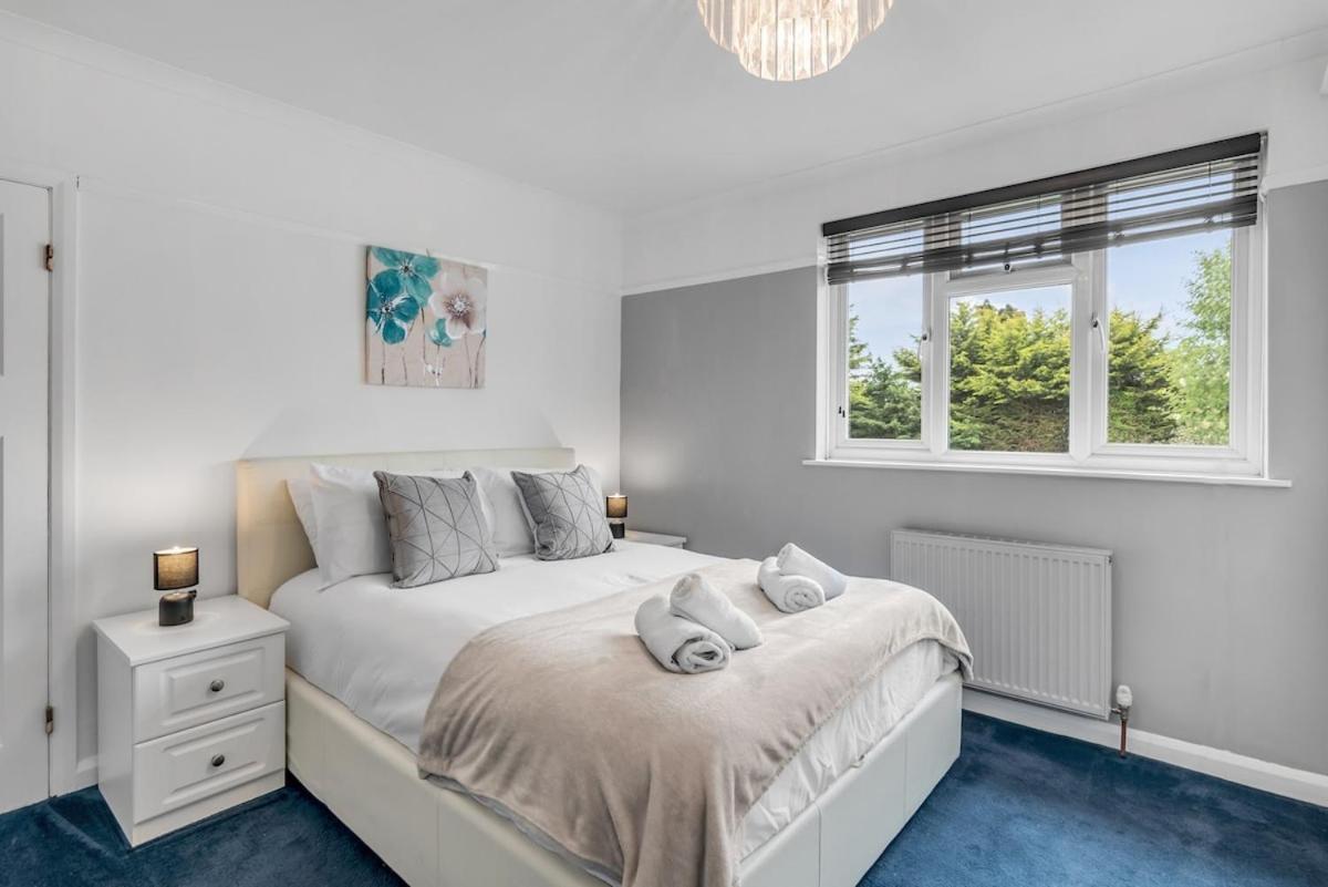 4Br Long Stays Free Parking High Speed Wi-Fi Horsford Exteriör bild
